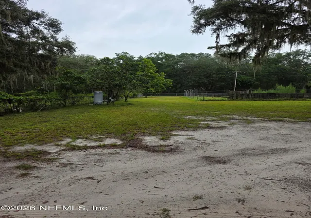Photo 4 of Sale Pending at 4505 Ne Cr 219A, Melrose, FL 32666 | MLS# 2161650 | Listing updated on 2026-08-31