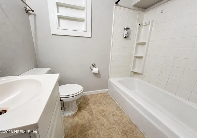 Photo 2 of Sale Pending at 139 Venus Ln, Orange Park, FL 32073 | MLS# 2161647 | Listing updated on 2026-09-12