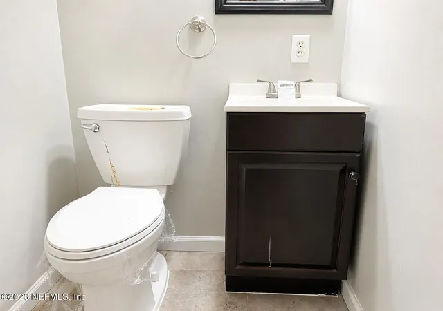 Photo 3 of Sale Pending at 139 Venus Ln, Orange Park, FL 32073 | MLS# 2161647 | Listing updated on 2026-09-12
