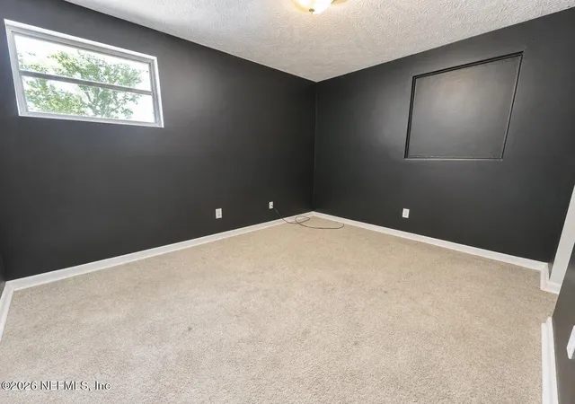 Photo 4 of Sale Pending at 139 Venus Ln, Orange Park, FL 32073 | MLS# 2161647 | Listing updated on 2026-09-12