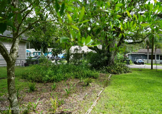 Photo 4 of Single family home for sale at 1622 Elsie St, Green Cove Springs, FL 32043 | MLS# 2161712 | Listing updated on 2026-10-06