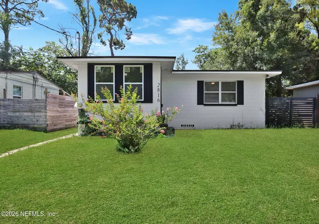 Photo 1 of Single family home for sale at 2816 Dellmont Ave, Jacksonville, FL 32207 | MLS# 2162392 | Listing updated on 2026-08-28
