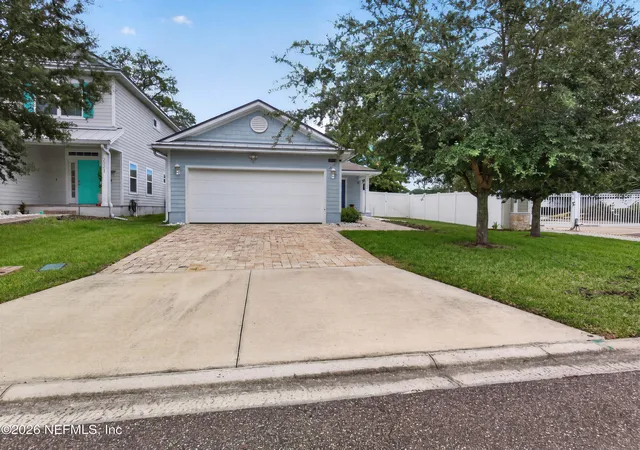 Photo 1 of Sale Pending at 2205 Sandy Bay Ln, Jacksonville, FL 32233 | MLS# 2161714 | Listing updated on 2026-09-21