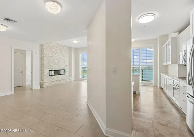 Photo 2 of Condo for sale at 1431 Riverplace Blvd #1707, Jacksonville, FL 32207 | MLS# 2161754 | Listing updated on 2026-08-25