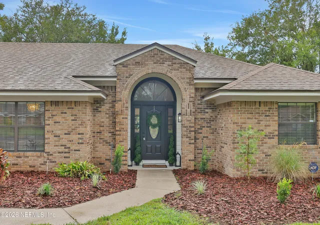Photo 3 of Sale Pending at 408 Harvest Bend Dr, Fleming Island, FL 32003 | MLS# 2161983 | Listing updated on 2026-09-04