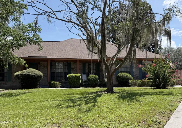 Photo 2 of Sale Pending at 680 Ridgestone Ct, Orange Park, FL 32065 | MLS# 2162276 | Listing updated on 2026-09-30