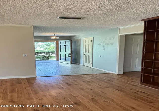 Photo 3 of Sale Pending at 680 Ridgestone Ct, Orange Park, FL 32065 | MLS# 2162276 | Listing updated on 2026-09-30