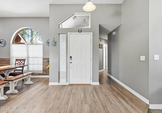 Photo 3 of Single family home for sale at 2520 Water Bluff Dr, Jacksonville, FL 32218 | MLS# 2161896 | Listing updated on 2026-09-15