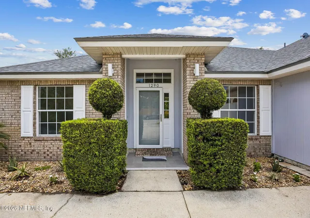Photo 3 of Single family home for sale at 1290 Blue Eagle Wy E, Jacksonville, FL 32225 | MLS# 2161876 | Listing updated on 2026-09-11