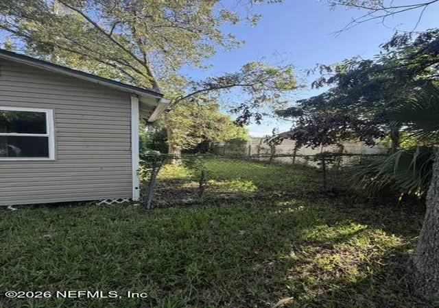 Photo 2 of Single family home for sale at 2821 W 11th St, Jacksonville, FL 32254 | MLS# 2161897 | Listing updated on 2026-09-15