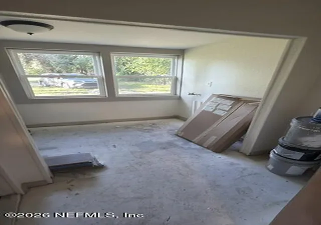 Photo 3 of Single family home for sale at 2821 W 11Th St, Jacksonville, FL 32254 | MLS# 2161897 | Listing updated on 2026-10-27