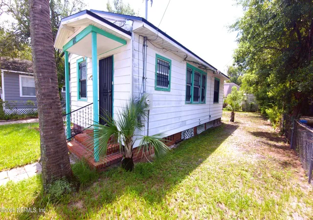 Photo 3 of Single family home for sale at 410 W 24th Street, Jacksonville, FL 32206 | MLS# 2162666 | Listing updated on 2026-09-09