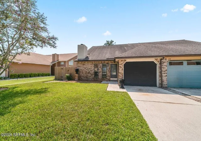 Townhouse for sale at 11588 Fort Caroline Lakes Dr, Jacksonville, FL 32225 | MLS# 2162068