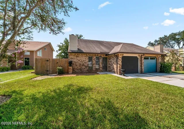 Photo 2 of Townhouse for sale at 11588 Fort Caroline Lakes Dr, Jacksonville, FL 32225 | MLS# 2162068 | Listing updated on 2026-09-03