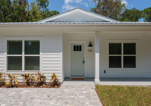 Photo 3 of Single family home for sale at 928 Pearl St, St. Augustine, FL 32084 | MLS# 2161923 | Listing updated on 2026-08-26