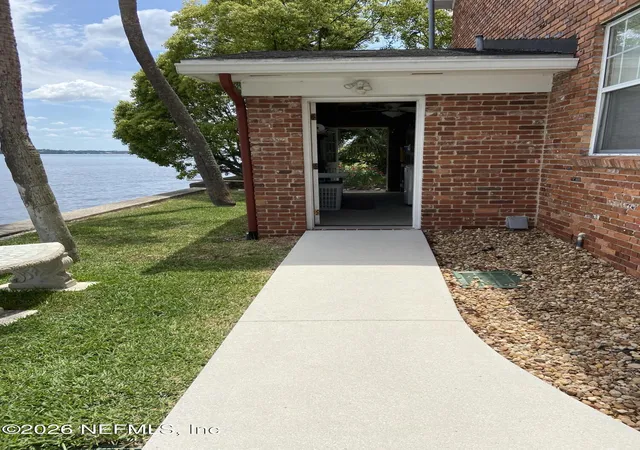 Photo 4 of Condo for sale at 1846 Mallory St #1, Jacksonville, FL 32205 | MLS# 2162087 | Listing updated on 2026-08-27