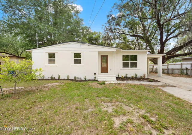 Photo 2 of Sale Pending at 3806 Cambay Pl, Jacksonville, FL 32210 | MLS# 2161970 | Listing updated on 2026-09-09