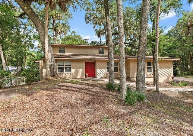 Photo 3 of Single family home for sale at 1902 N Sherry Dr N, Atlantic Beach, FL 32233 | MLS# 2162094 | Listing updated on 2026-09-16