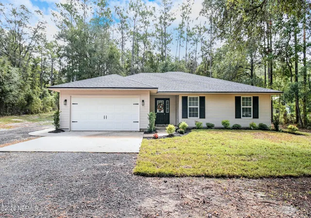 Single family home for sale at 6435 River Cir, Macclenny, FL 32063 | MLS# 2162122