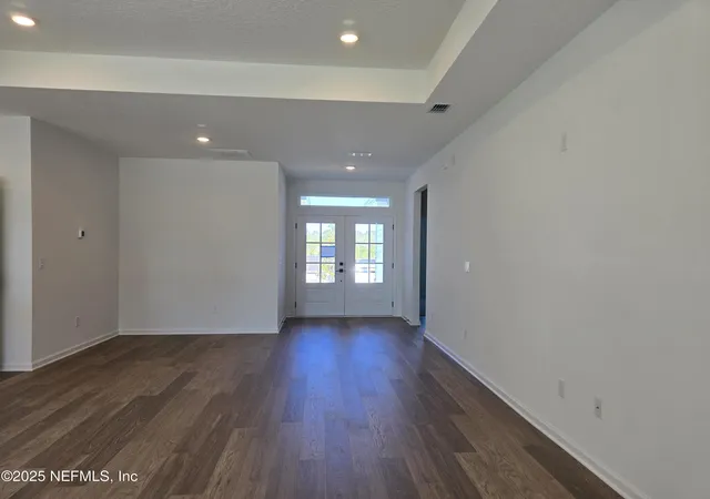 Photo 3 of Single family home for sale at 3302 Willowleaf Ln, Green Cove Springs, FL 32043 | MLS# 2162039 | Listing updated on 2026-09-21