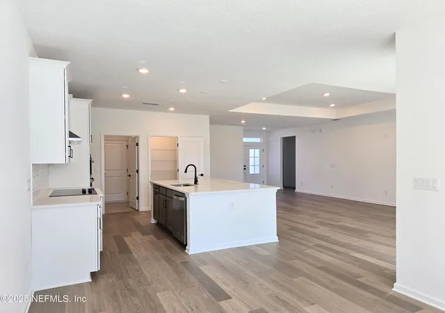 Photo 3 of Single family home for sale at 3302 Willowleaf Ln, Green Cove Springs, FL 32043 | MLS# 2162039 | Listing updated on 2026-10-11
