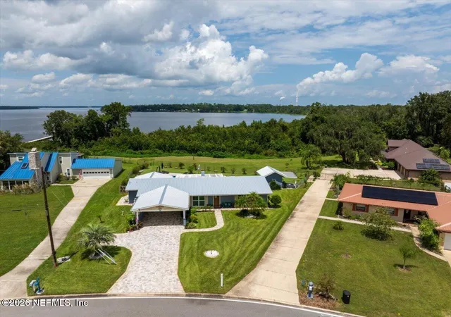 Photo 1 of Single family home for sale at 209 River Dr, East Palatka, FL 32131 | MLS# 2162207 | Listing updated on 2026-08-27