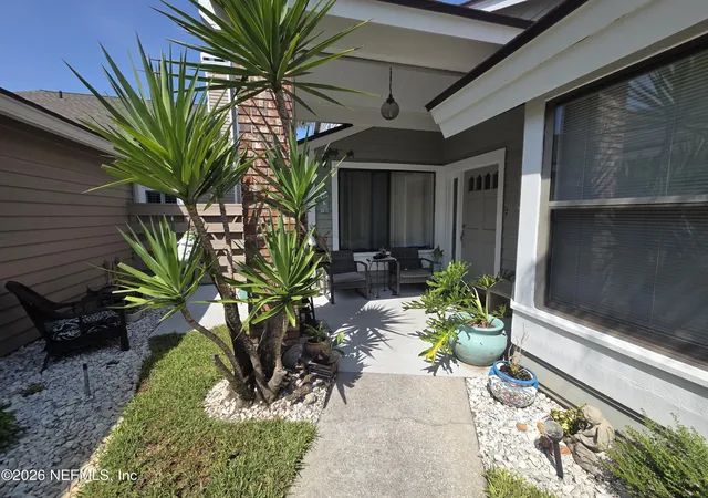 Photo 3 of Single family home for sale at 30 Walkers Ridge Ct, Ponte Vedra Beach, FL 32082 | MLS# 2162257 | Listing updated on 2026-08-28