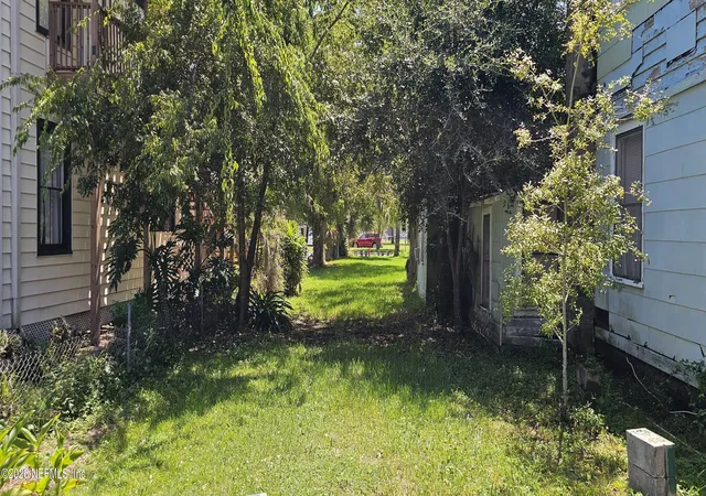Photo 3 of Single family home for sale at 37 Grove Ave, St. Augustine, FL 32084 | MLS# 2162182 | Listing updated on 2026-09-17