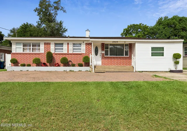 Photo 1 of Single family home for sale at 2426 Ligustrum Rd, Jacksonville, FL 32211 | MLS# 2162114 | Listing updated on 2026-09-11