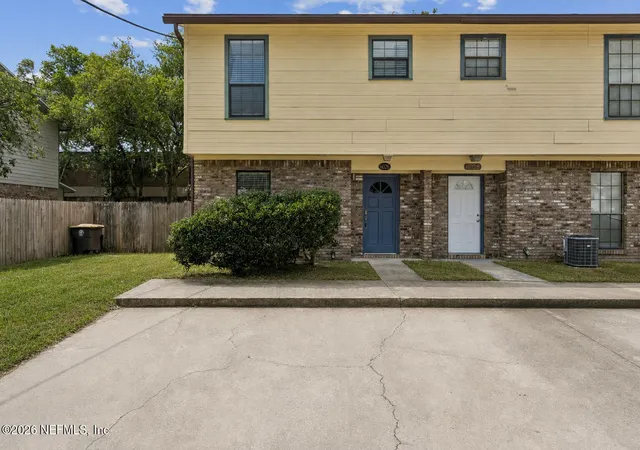 2nd image of 6026 Du-Clay Rd, Jacksonville, FL 32244 | MLS# 2162062