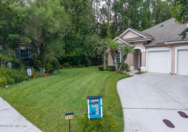 Photo 3 of Sale Pending at 1836 Winter Pines Ct, Fleming Island, FL 32003 | MLS# 2162503 | Listing updated on 2026-09-11