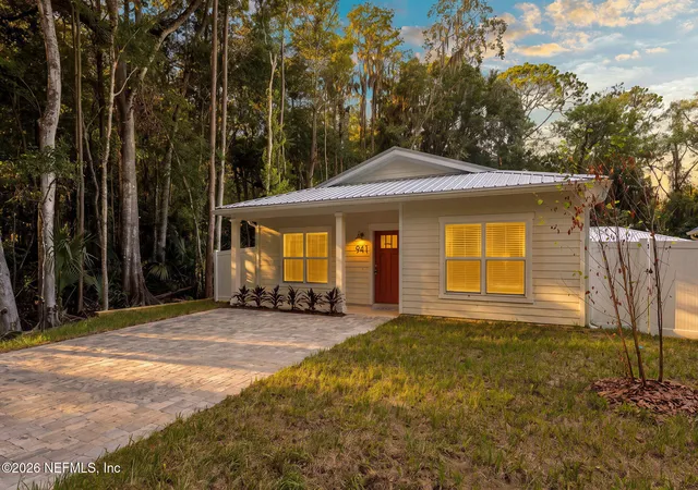 Photo 1 of Single family home for sale at 941 Bruen St, St. Augustine, FL 32084 | MLS# 2162071 | Listing updated on 2026-08-27