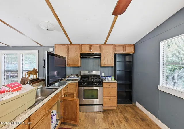 Photo 2 of Manufactured home for sale at 122 Poplar Dr, Interlachen, FL 32148 | MLS# 2162074 | Listing updated on 2026-08-27