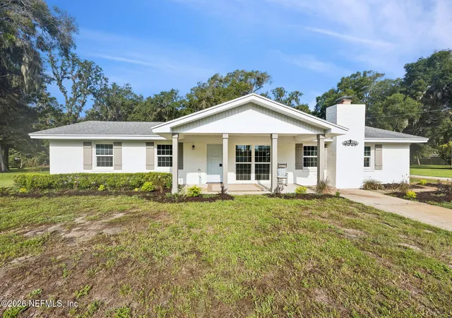 Photo 1 of Sale Pending at 1535 Clinch Dr, Fernandina Beach, FL 32034 | MLS# 2162287 | Listing updated on 2026-08-29