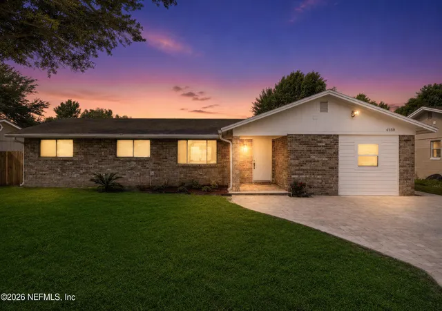 Single family home for sale at 4250 Huntington Forest Blvd, Jacksonville, FL 32257 | MLS# 2162491