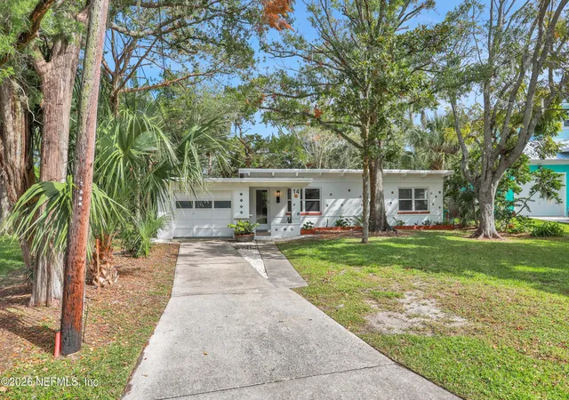 Photo 2 of Single family home for sale at 14 Coquina Ave, St. Augustine, FL 32080 | MLS# 2162121 | Listing updated on 2026-09-07