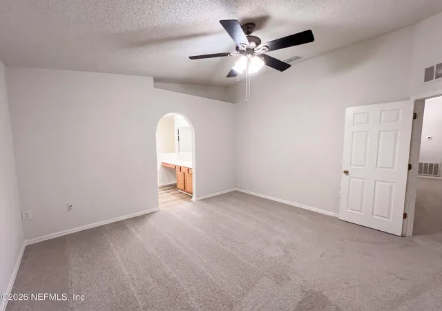 Photo 3 of Single family home for sale at 37091 Southern Glen Wy, Hilliard, FL 32046 | MLS# 2162139 | Listing updated on 2026-09-17