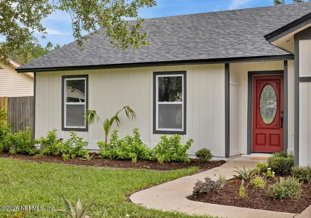 Photo 3 of Single family home for sale at 7185 Loves Dr, Jacksonville, FL 32222 | MLS# 2162210 | Listing updated on 2026-09-01