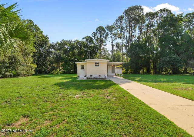 Photo 1 of Manufactured home for sale at 204 Riviera Dr, Crescent City, FL 32112 | MLS# 2162549 | Listing updated on 2026-08-29