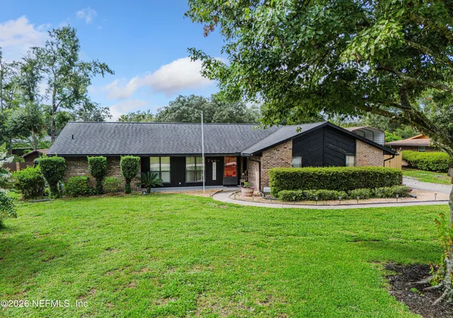 Photo 2 of Single family home for sale at 746 Winfred Pl, Orange Park, FL 32073 | MLS# 2162411 | Listing updated on 2026-09-16