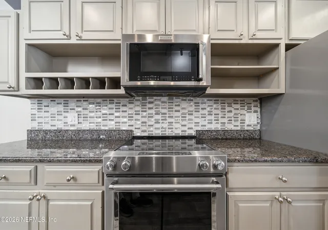 Photo 3 of Single family home for sale at 6657 Periwinkle Dr, Jacksonville, FL 32244 | MLS# 2162444 | Listing updated on 2026-09-06