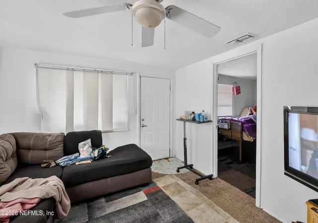 Photo 2 of Single family home for sale at 707 S Bay Ave, Sanford, FL 32771 | MLS# 2162232 | Listing updated on 2026-09-18