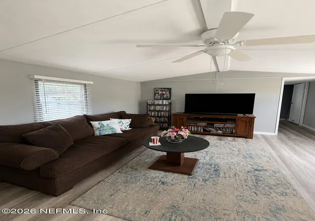Photo 3 of Manufactured home for sale at 85374 Tinya Rd, Yulee, FL 32097 | MLS# 2162234 | Listing updated on 2026-08-27