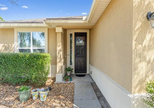 Photo 3 of Single family home for sale at 11768 Lake Bend Cir, Jacksonville, FL 32218 | MLS# 2162278 | Listing updated on 2026-08-28