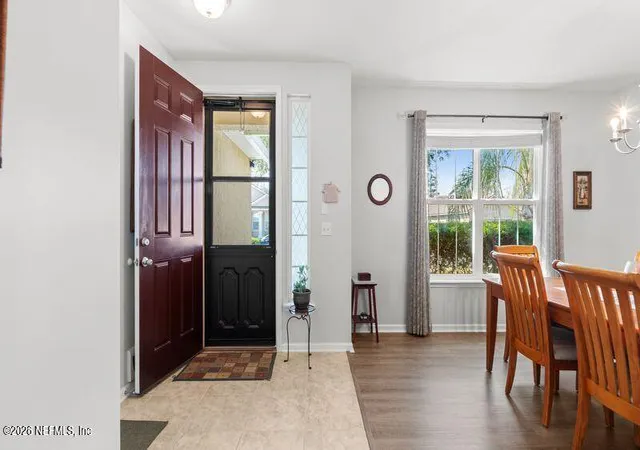 Photo 4 of Single family home for sale at 11768 Lake Bend Cir, Jacksonville, FL 32218 | MLS# 2162278 | Listing updated on 2026-08-28
