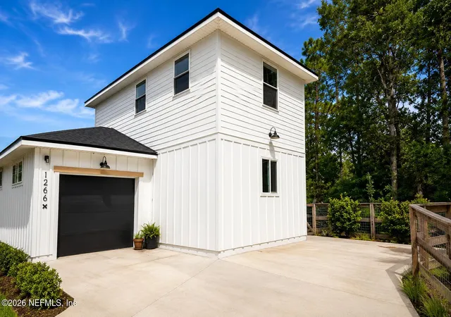 Photo 2 of Single family home for sale at 1200 N Clay St, St. Augustine, FL 32084 | MLS# 2162275 | Listing updated on 2026-09-14