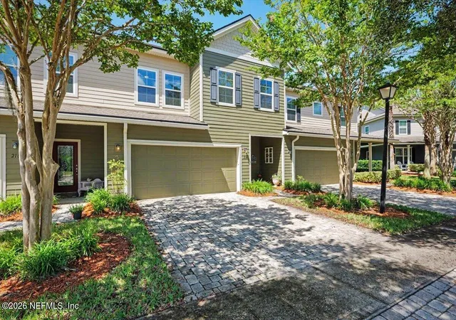 Photo 3 of Townhouse for sale at 214 Magnolia Creek Walk, Ponte Vedra, FL 32081 | MLS# 2162429 | Listing updated on 2026-08-31