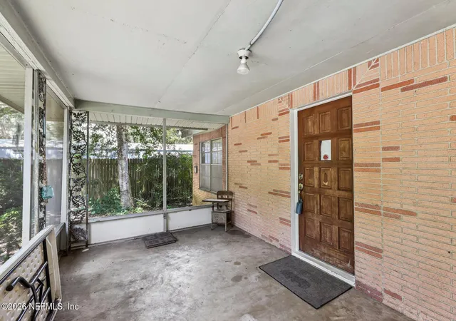 Photo 3 of Single family home for sale at 2501 Bulls Bay Hwy, Jacksonville, FL 32220 | MLS# 2162312 | Listing updated on 2026-08-29