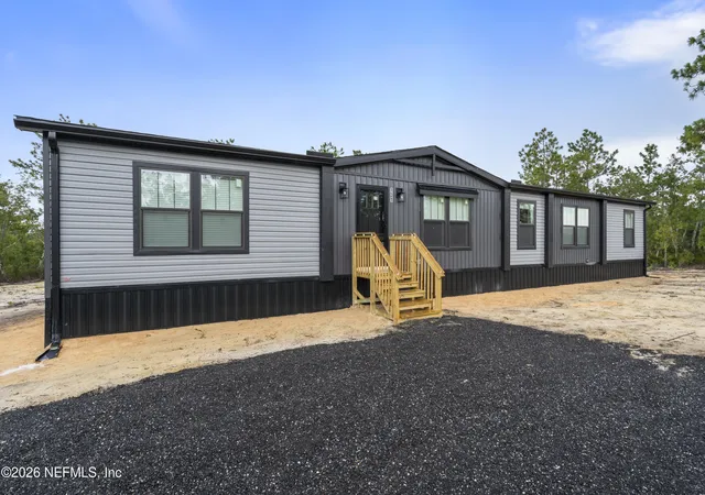 Photo 1 of Manufactured home for sale at 131 Quail Wy, Hawthorne, FL 32640 | MLS# 2162442 | Listing updated on 2026-08-28