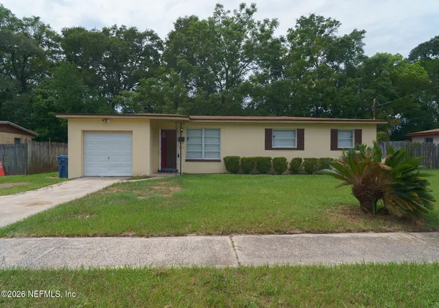 Photo 1 of Single family home for sale at 3024 Dalehurst Dr W, Jacksonville, FL 32277 | MLS# 2162305 | Listing updated on 2026-08-28